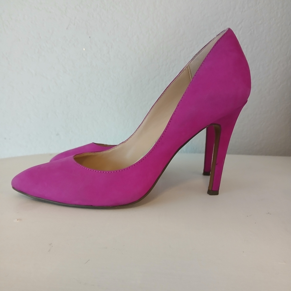 Jessica Simpson Calie Pumps Vibrant Pink Fuchsia Suede Stiletto Heels Size 8